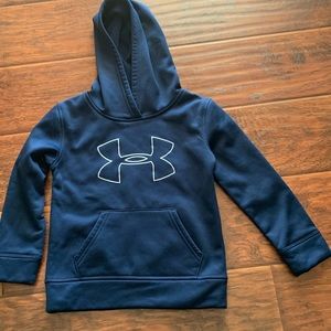 5T Under Armour fitted hoodie. Dry fit type material. Like new.
